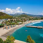 Kemal Bay فندق 5*